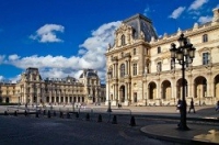 france-Louvre_Museum_in_Paris